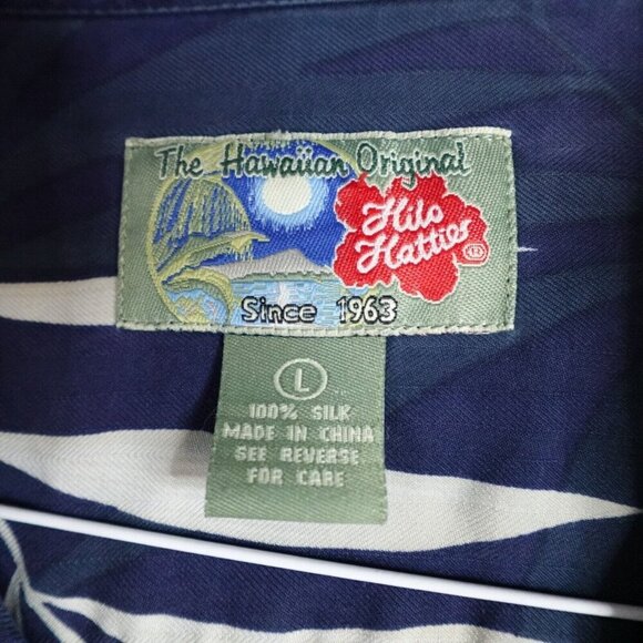 Hilo Hattie Shirt Large Blue Short Sleeve Silk Loop Collar Floral - Picture 3 of 7